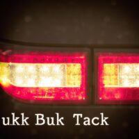 turn signal stops blinking when brakes are applied