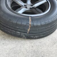 what causes a tire to lock up