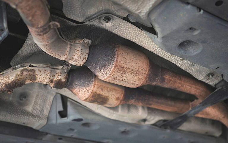 how to know if you have an exhaust leak